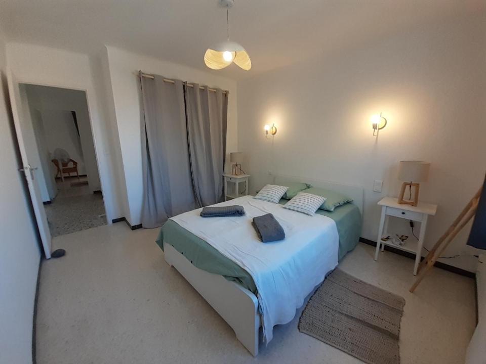 Beaux Appartements 3 Pieces Avec Espaces Exterieurs Et Parking - Proche Plage 耶尔 外观 照片
