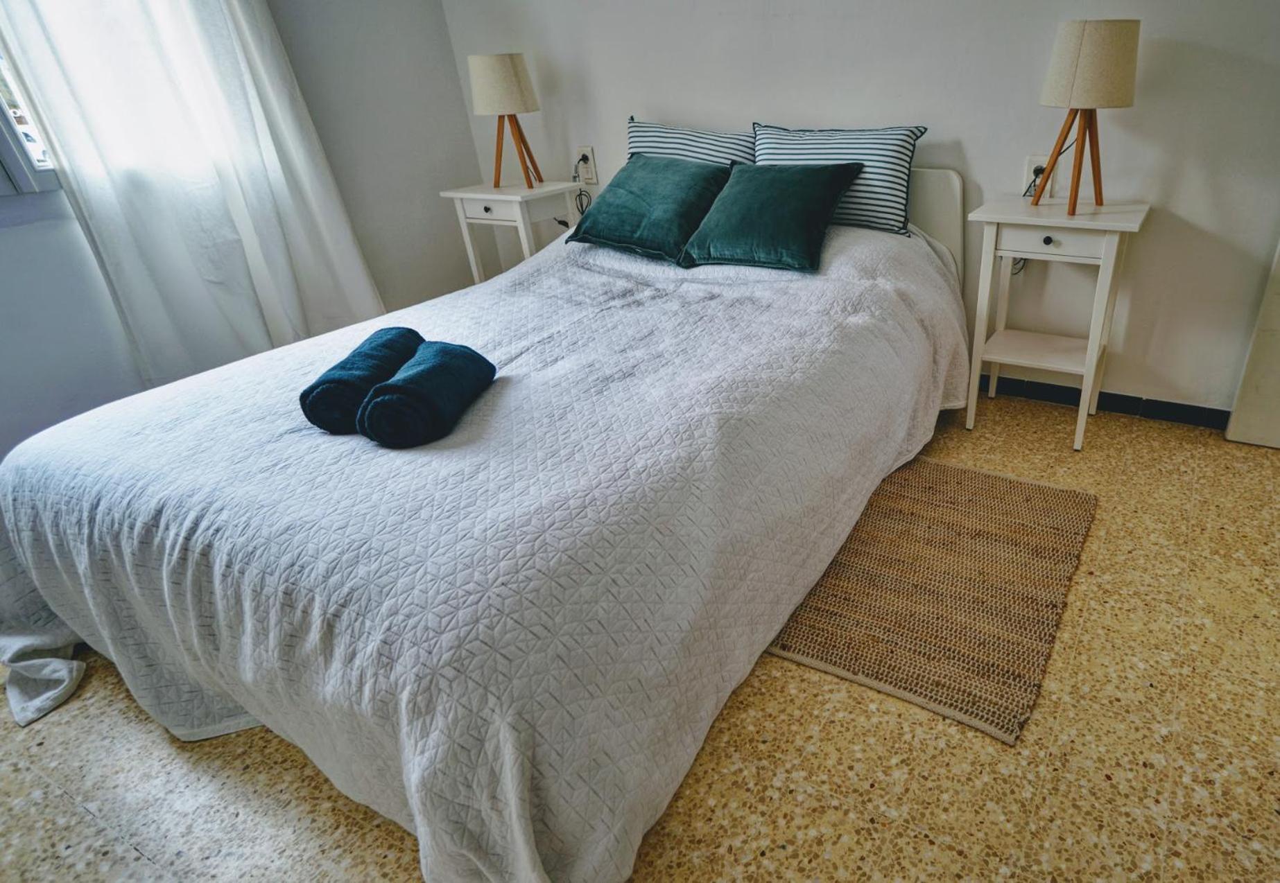 Beaux Appartements 3 Pieces Avec Espaces Exterieurs Et Parking - Proche Plage 耶尔 外观 照片