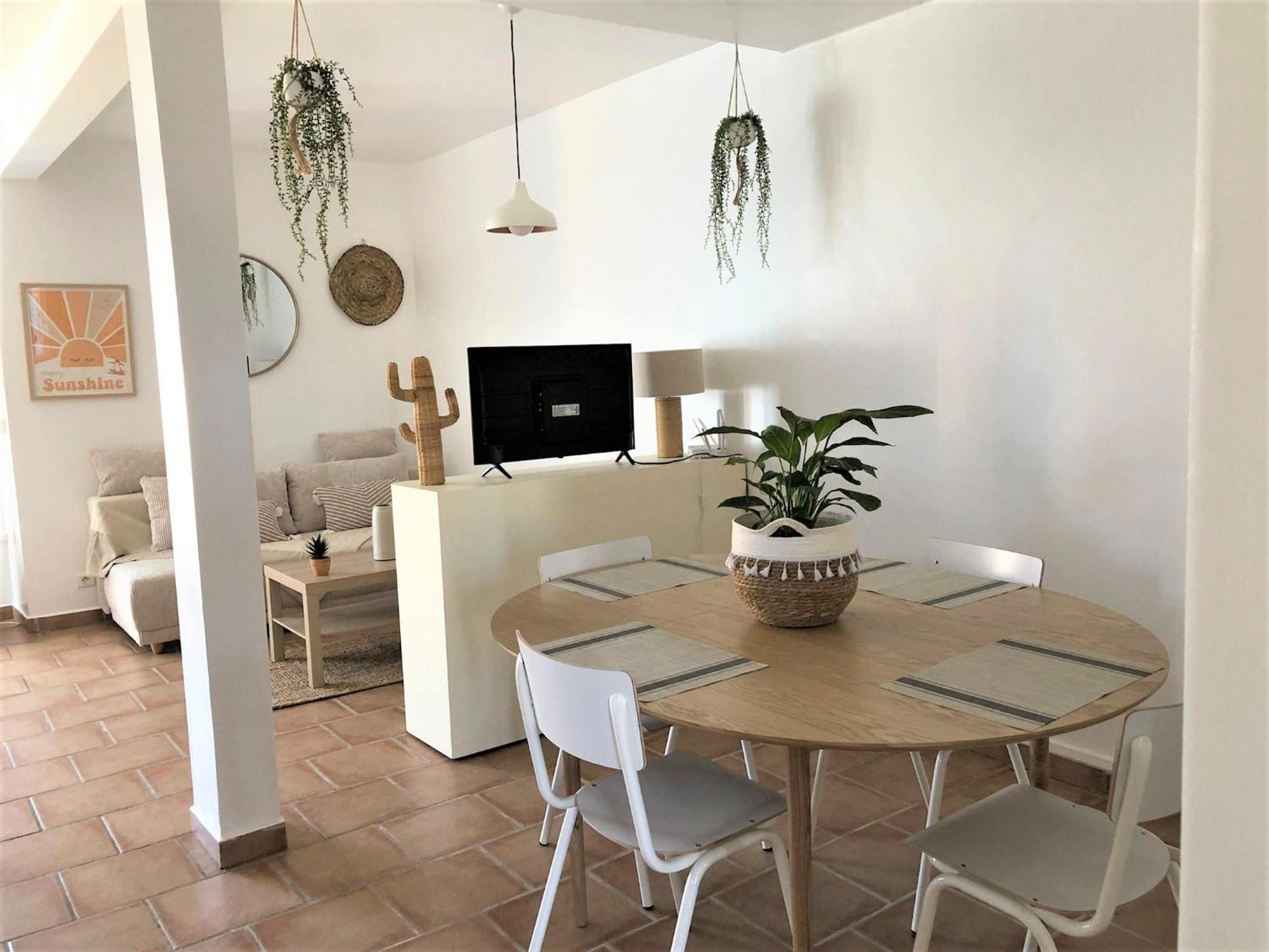 Beaux Appartements 3 Pieces Avec Espaces Exterieurs Et Parking - Proche Plage 耶尔 外观 照片